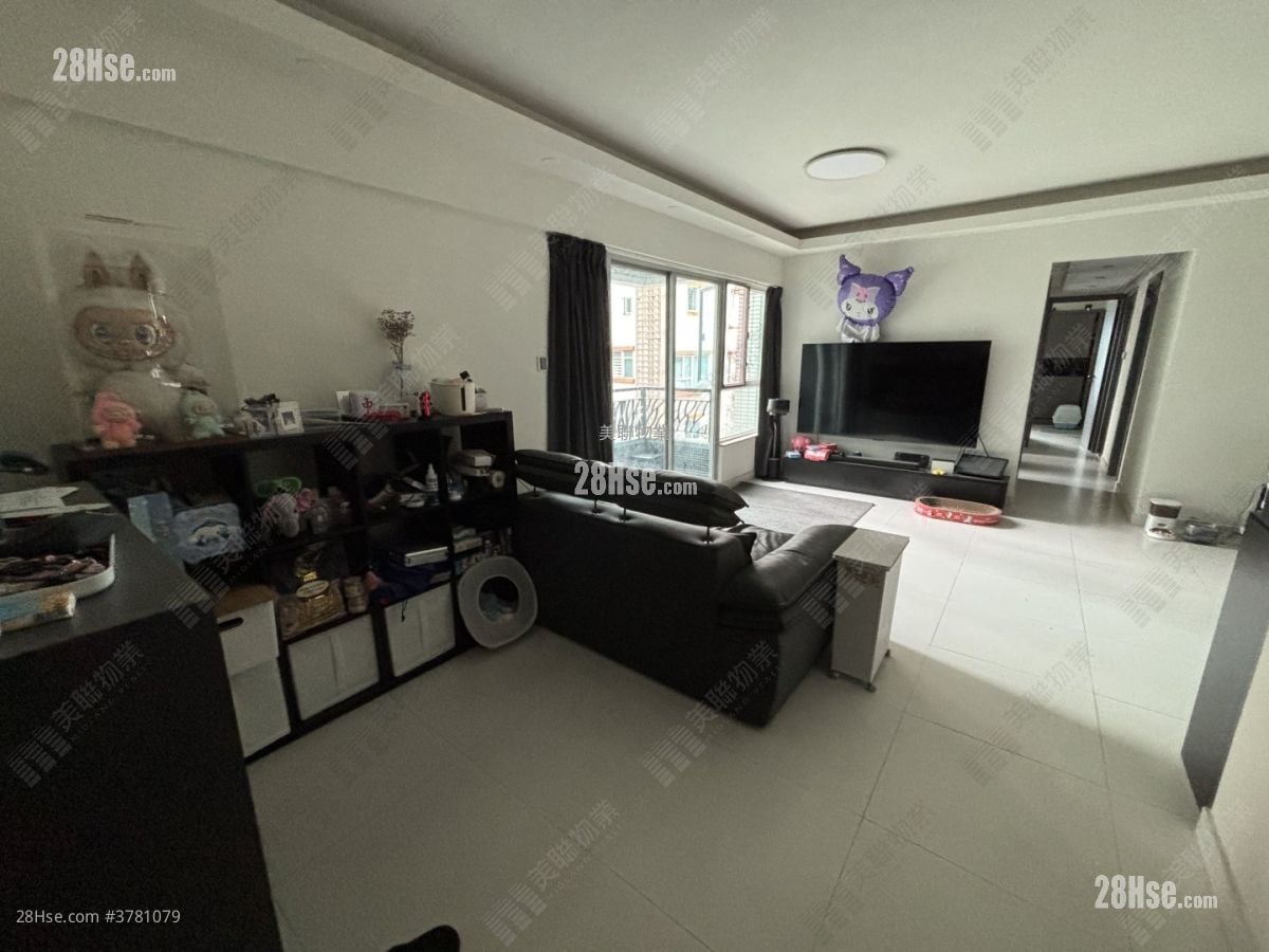 蝶翠峰 售盘 3 房 798 平方尺