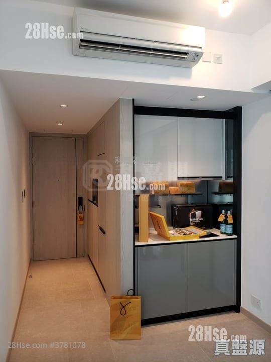 Downtown 38 售盘 1 房 287 平方尺