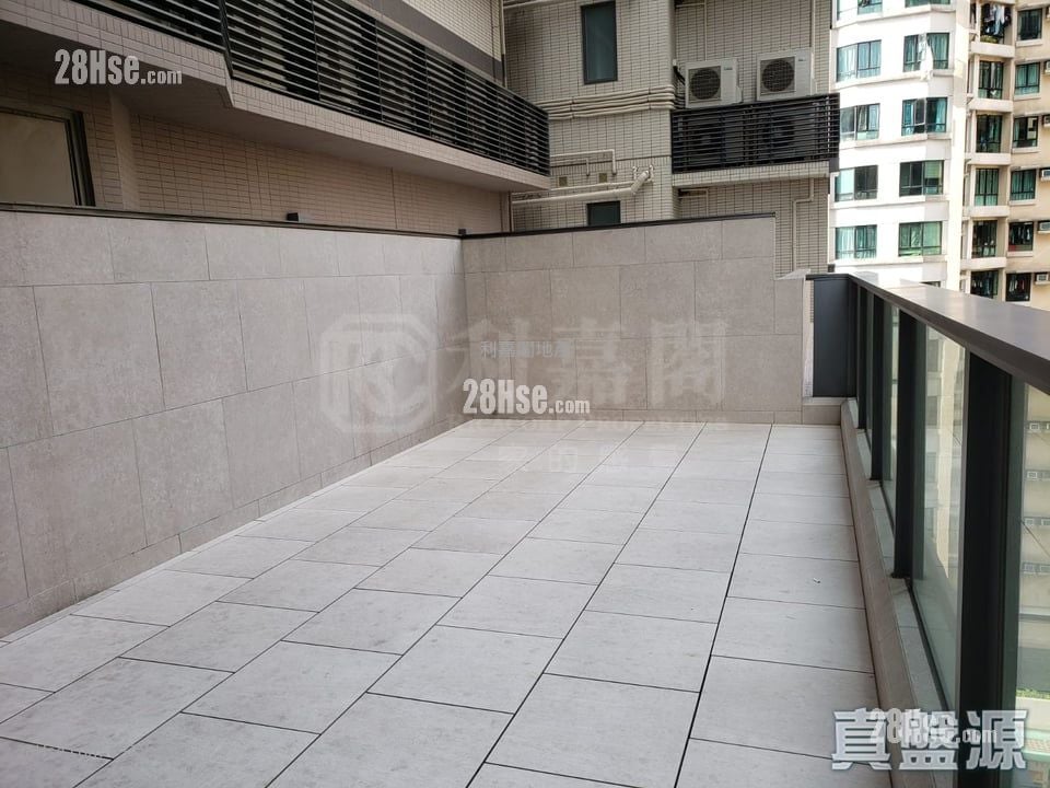 Downtown 38 售盘 1 房 287 平方尺