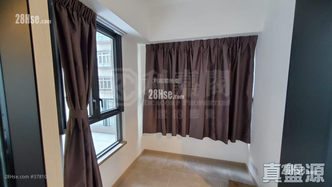 Downtown 38 售盘 1 房 287 平方尺