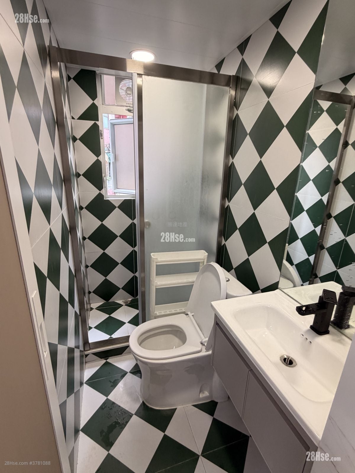 宝丰大楼 租盘 开放式间隔 , 1 浴室 180 平方尺