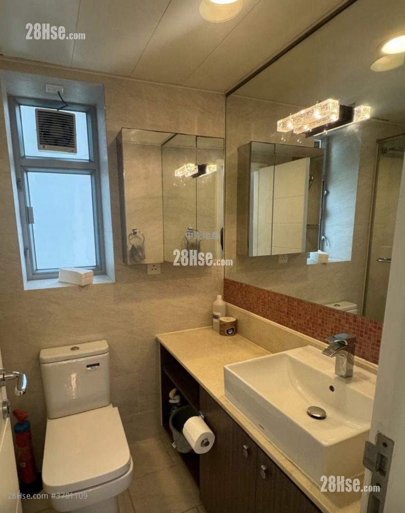 宇晴轩 售盘 2 房 445 平方尺