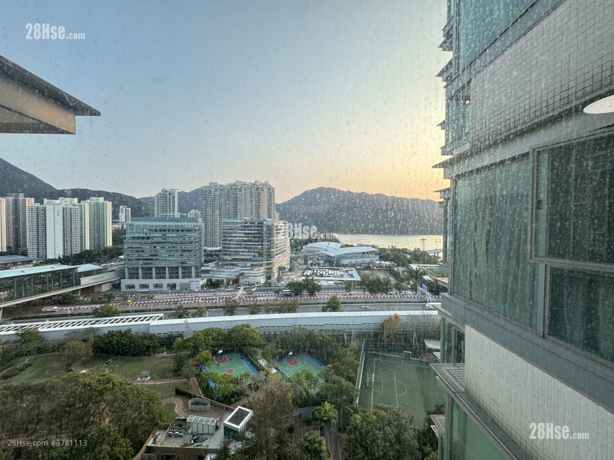 Seaview Crescent Rental 2 Bedrooms , 1 Bathroom 508 ft²