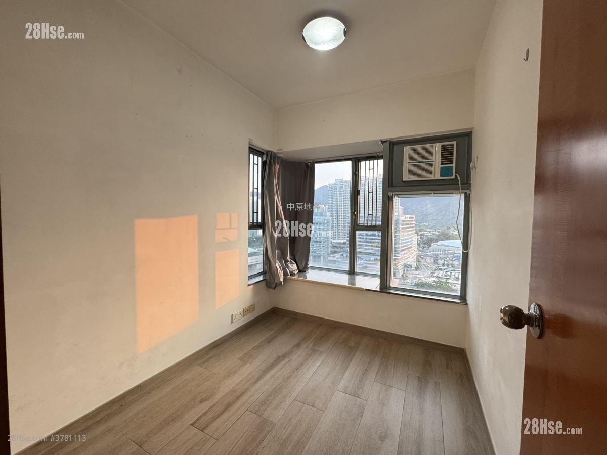 Seaview Crescent Rental 2 Bedrooms , 1 Bathroom 508 ft²