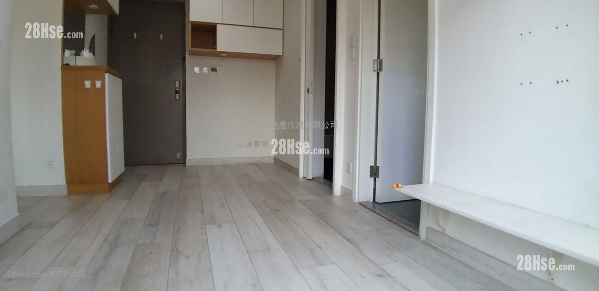 寓弍捌 租盘 2 房 , 1 浴室 433 平方尺