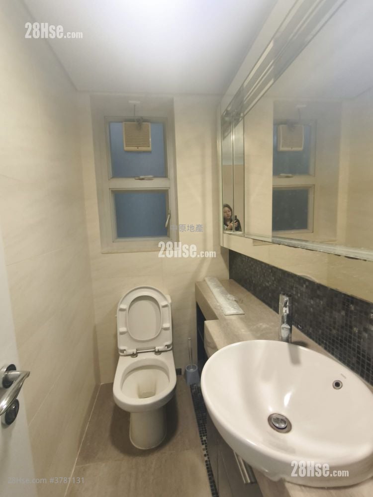 名城 租盘 4 房 , 2 浴室 959 平方尺