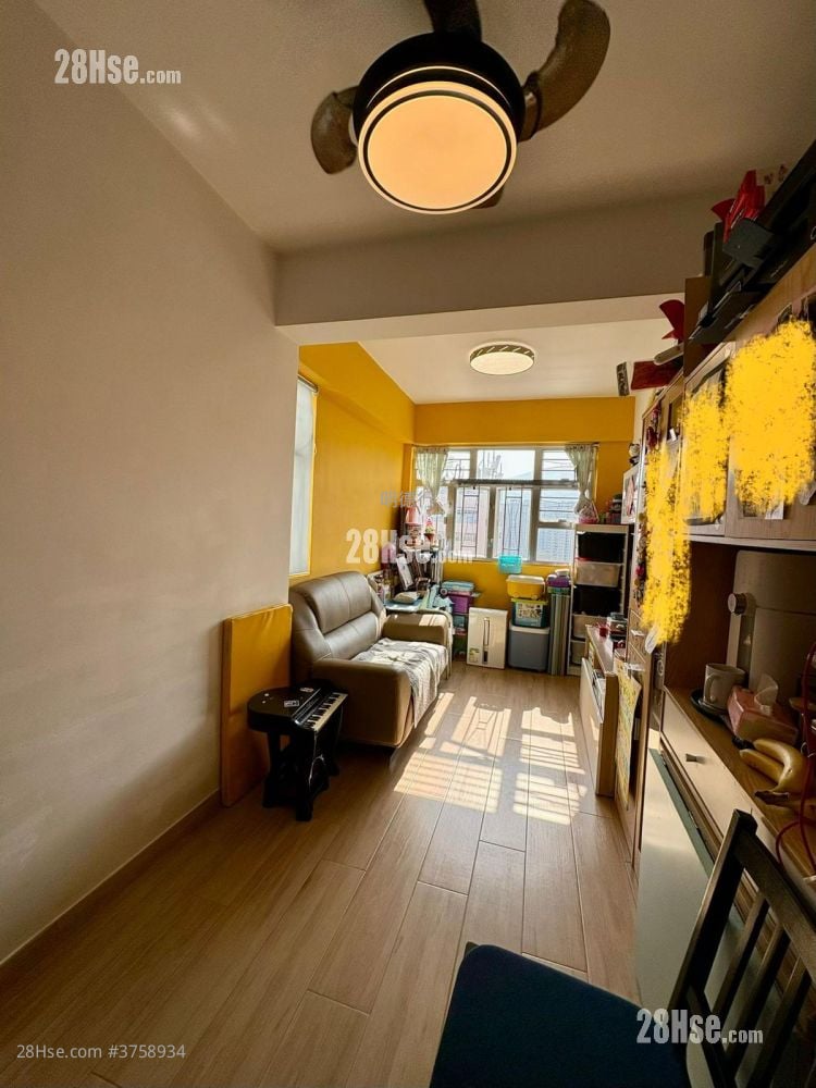 永诚楼 售盘 2 房 , 1 浴室 380 平方尺