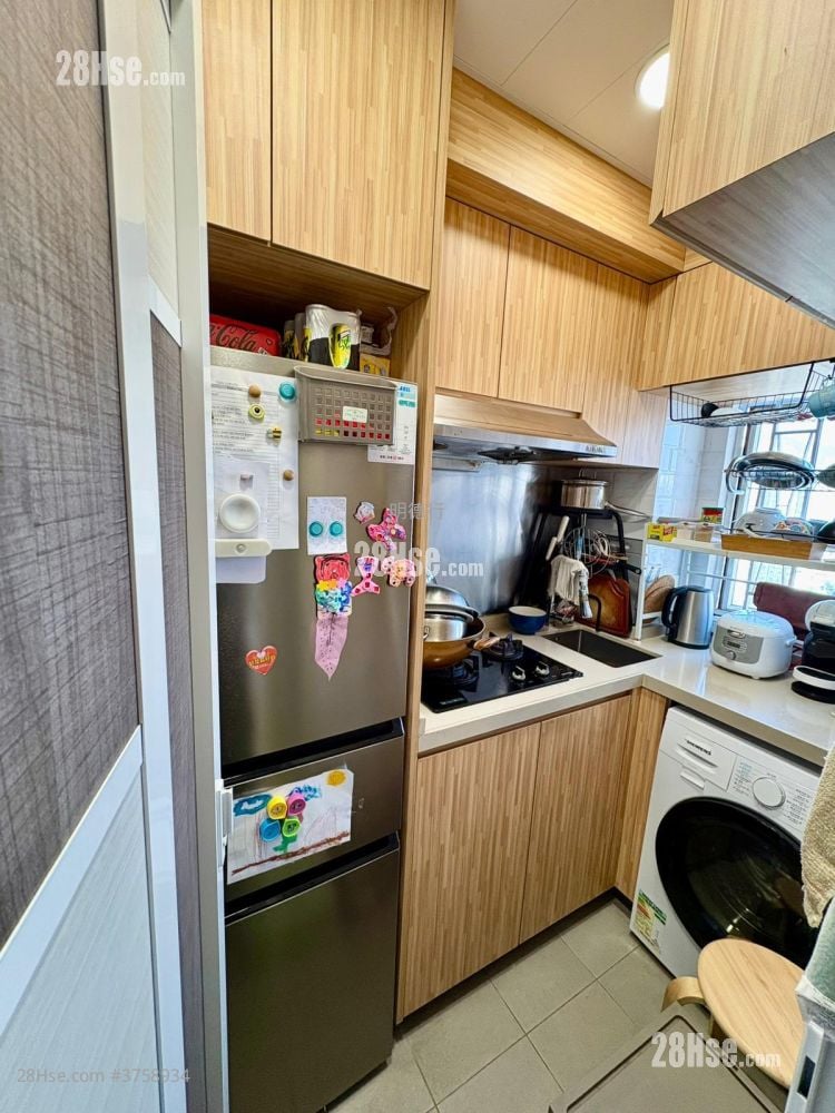 永诚楼 售盘 2 房 , 1 浴室 380 平方尺