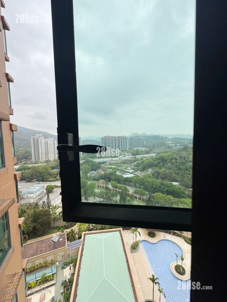 爱琴海岸 售盘 4 房 , 2 浴室 742 平方尺