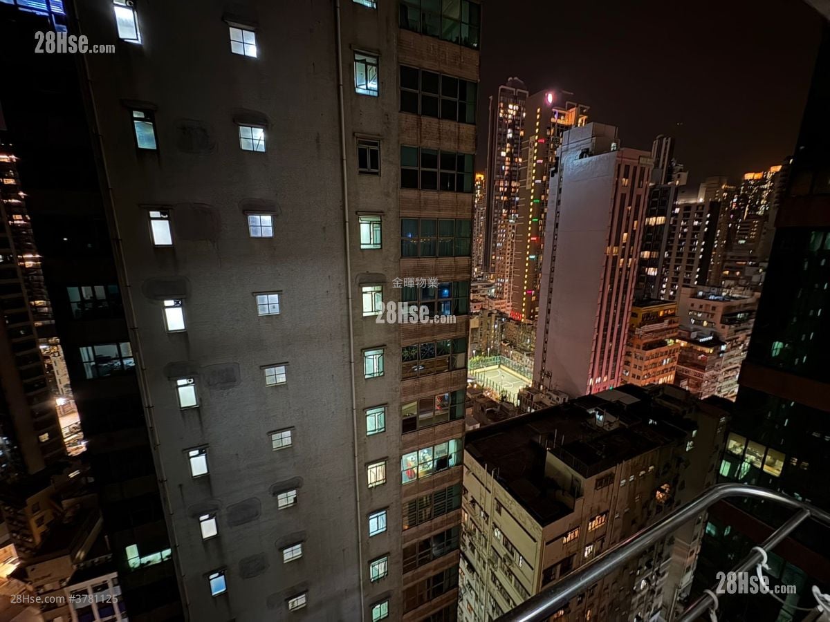 Wilmer Building Sell 2 Bedrooms , 1 Bathroom 329 ft²