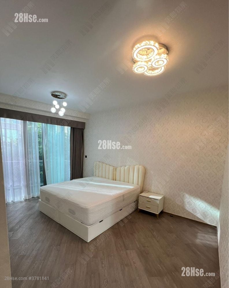 Le Pont Sell 4 Bedrooms , 3 Bathrooms 2,711 ft²