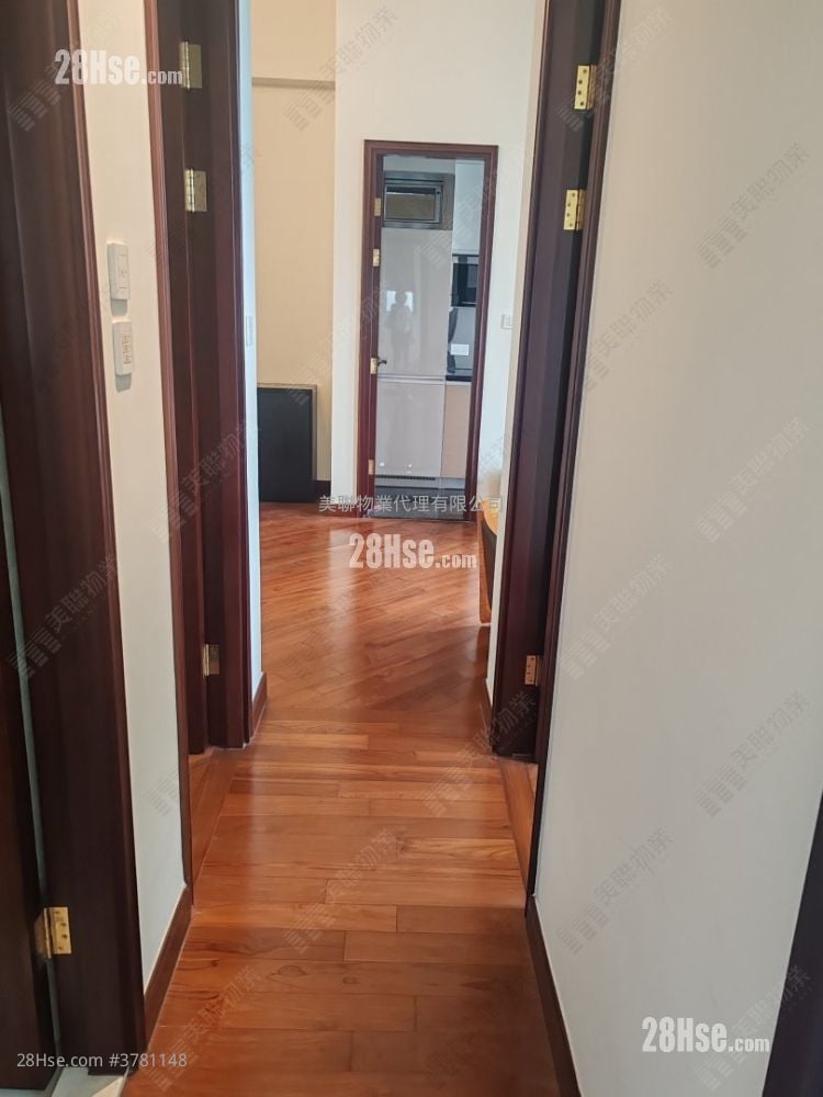 Park Summit Sell 2 Bedrooms 532 ft²