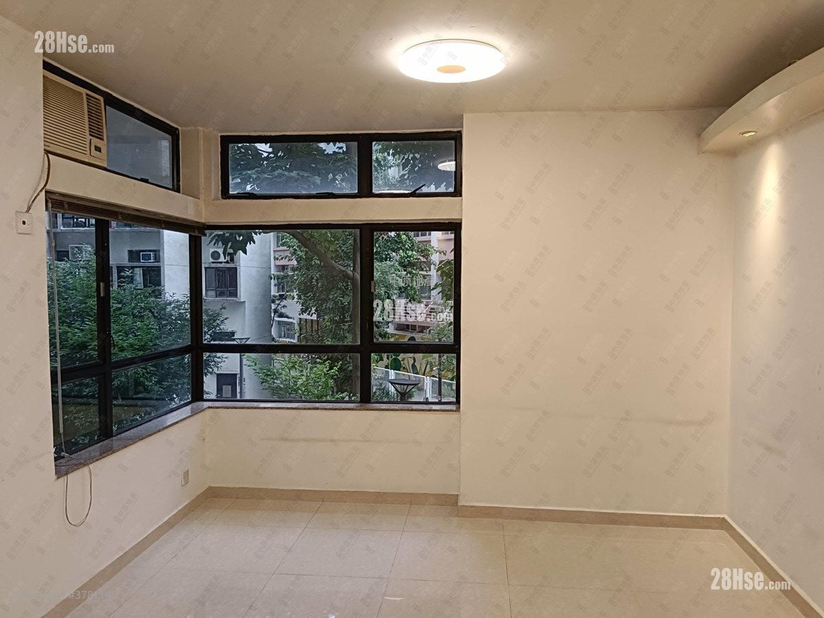 Tai Hing Gardens Sell 2 Bedrooms , 1 Bathroom 475 ft²