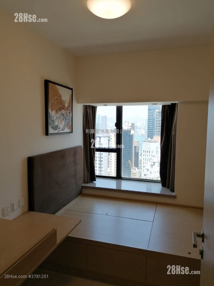 Honor Villa Sell 2 Bedrooms , 2 Bathrooms 681 ft²