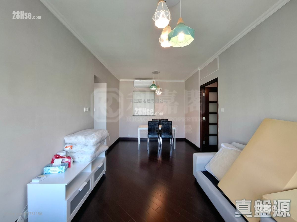 Tung Chung Crescent Rental 2 Bedrooms , 1 Bathroom 544 ft²