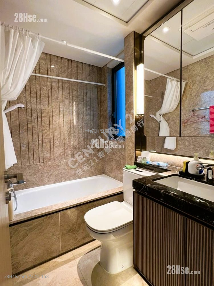 Altissimo Sell 3 Bedrooms , 2 Bathrooms 869 ft²