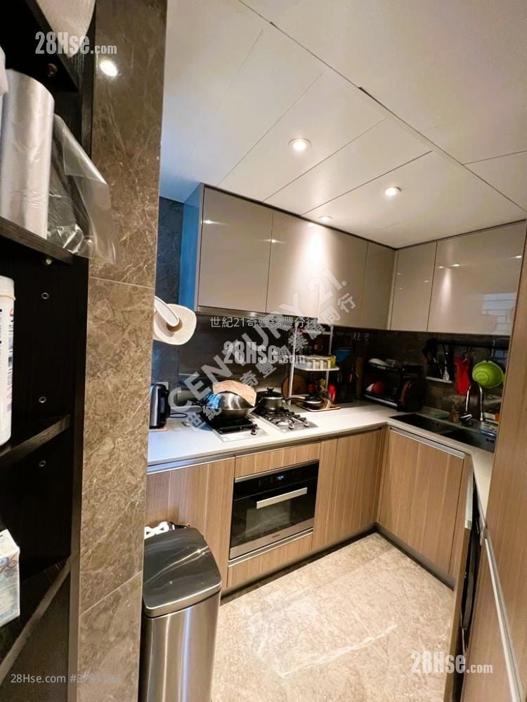 Altissimo Sell 3 Bedrooms , 2 Bathrooms 869 ft²