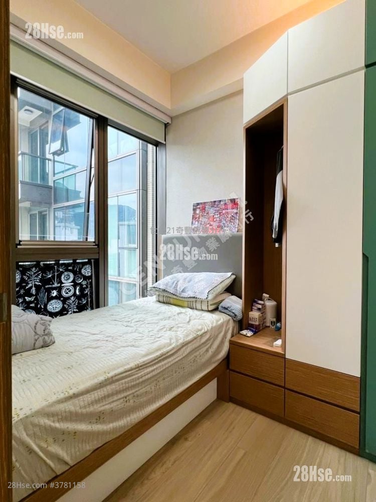 Altissimo Sell 3 Bedrooms , 2 Bathrooms 869 ft²