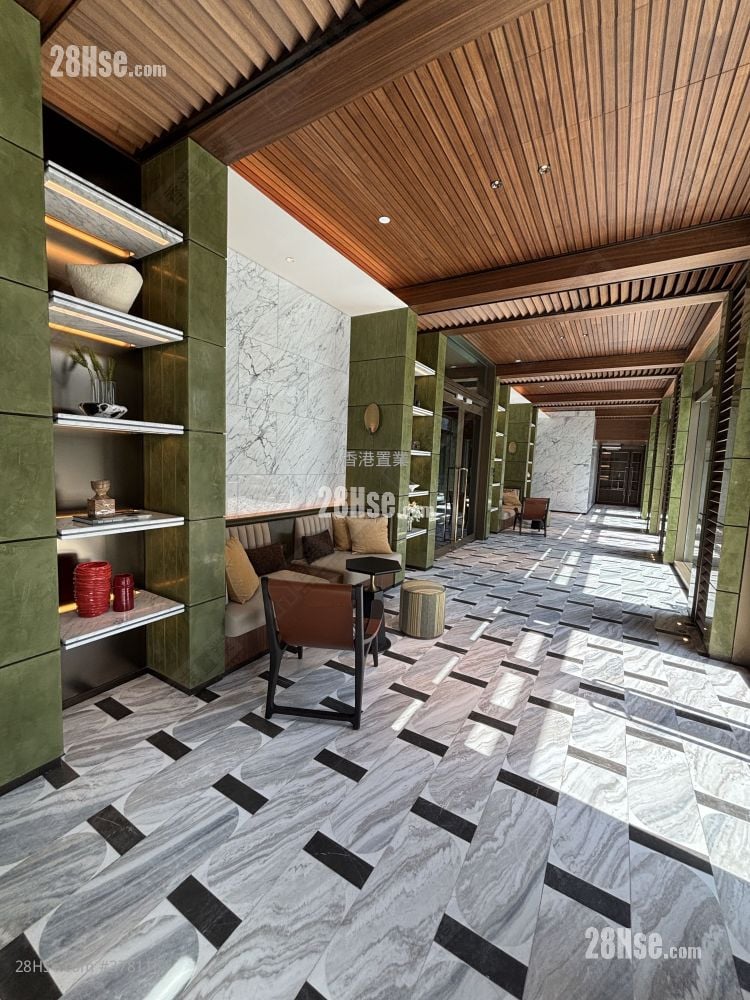 Topside Residence Rental 3 Bedrooms , 1 Bathroom 545 ft²