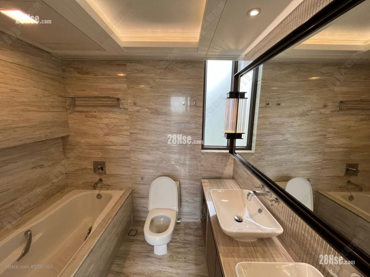 意花园 租盘 3 房 , 3 浴室 2,369 平方尺