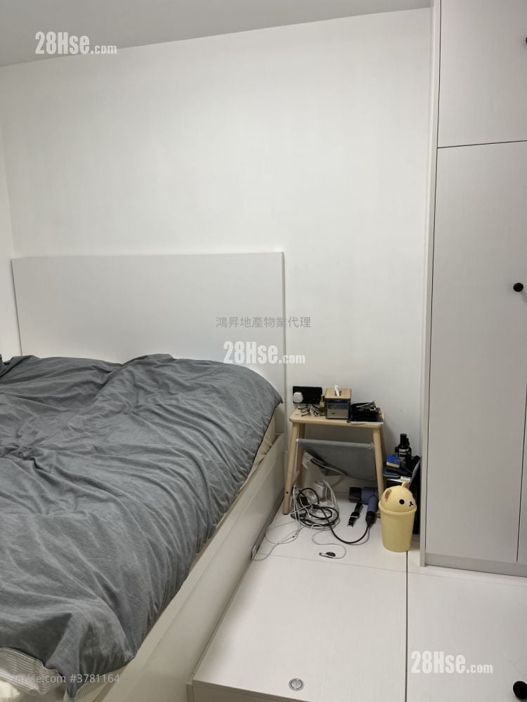 Ka Lung Court Rental 2 Bedrooms , 1 Bathroom 401 ft²