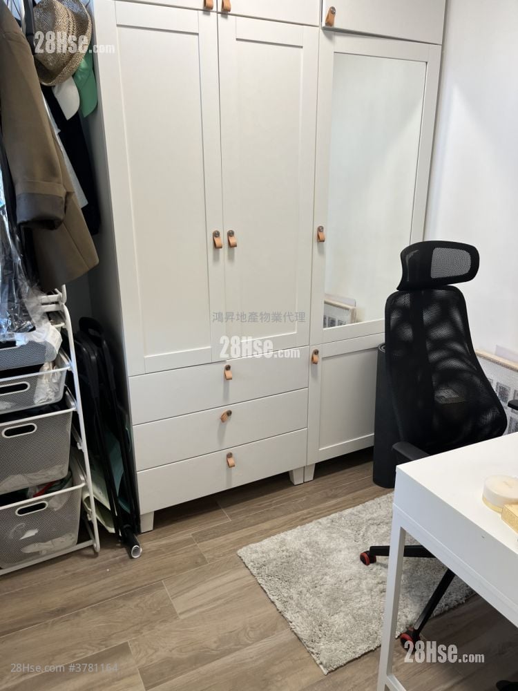 Ka Lung Court Rental 2 Bedrooms , 1 Bathroom 401 ft²