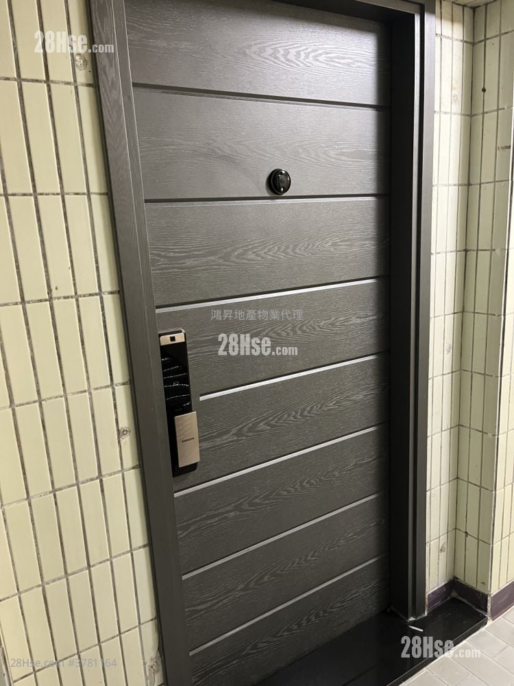 Ka Lung Court Rental 2 Bedrooms , 1 Bathroom 401 ft²