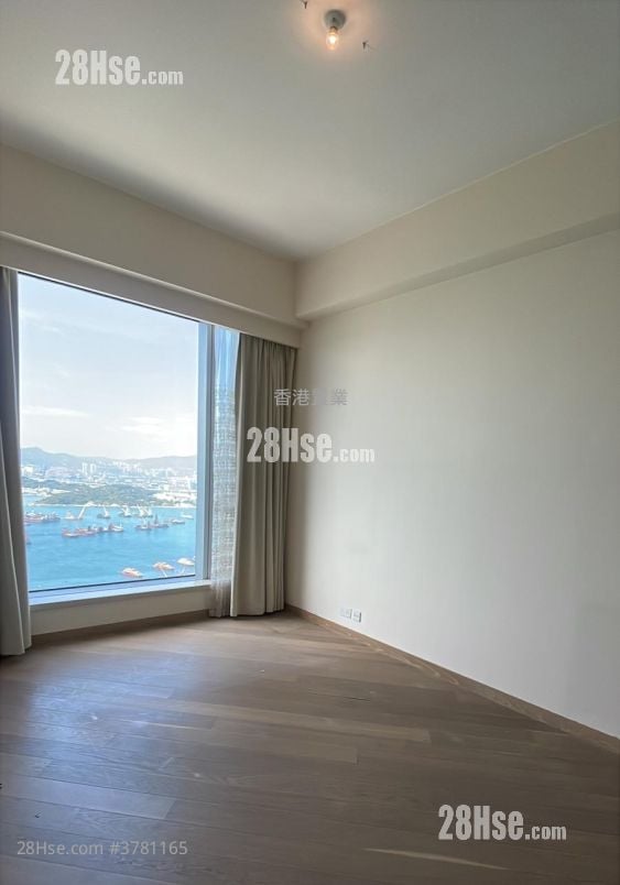 天玺 租盘 4 房 , 2 浴室 1,463 平方尺