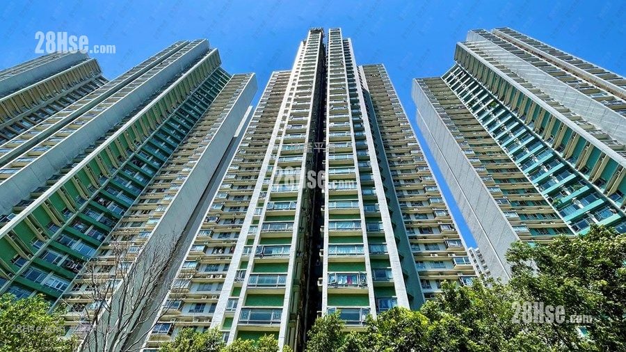 Hong Nga Court Sell 3 Bedrooms , 1 Bathroom 600 ft²