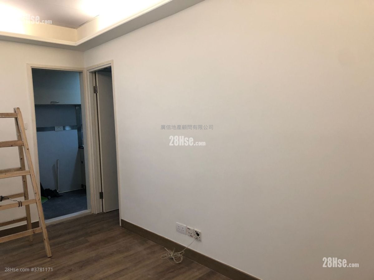 Imperial Court Rental 2 Bedrooms , 1 Bathroom 318 ft²