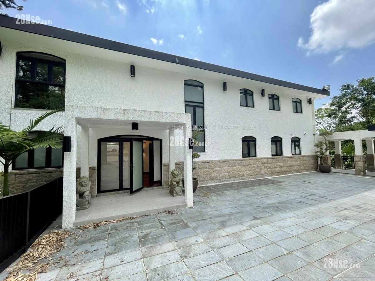 飞鹅山庄 租盘 4 房 , 3 浴室 4,528 平方尺