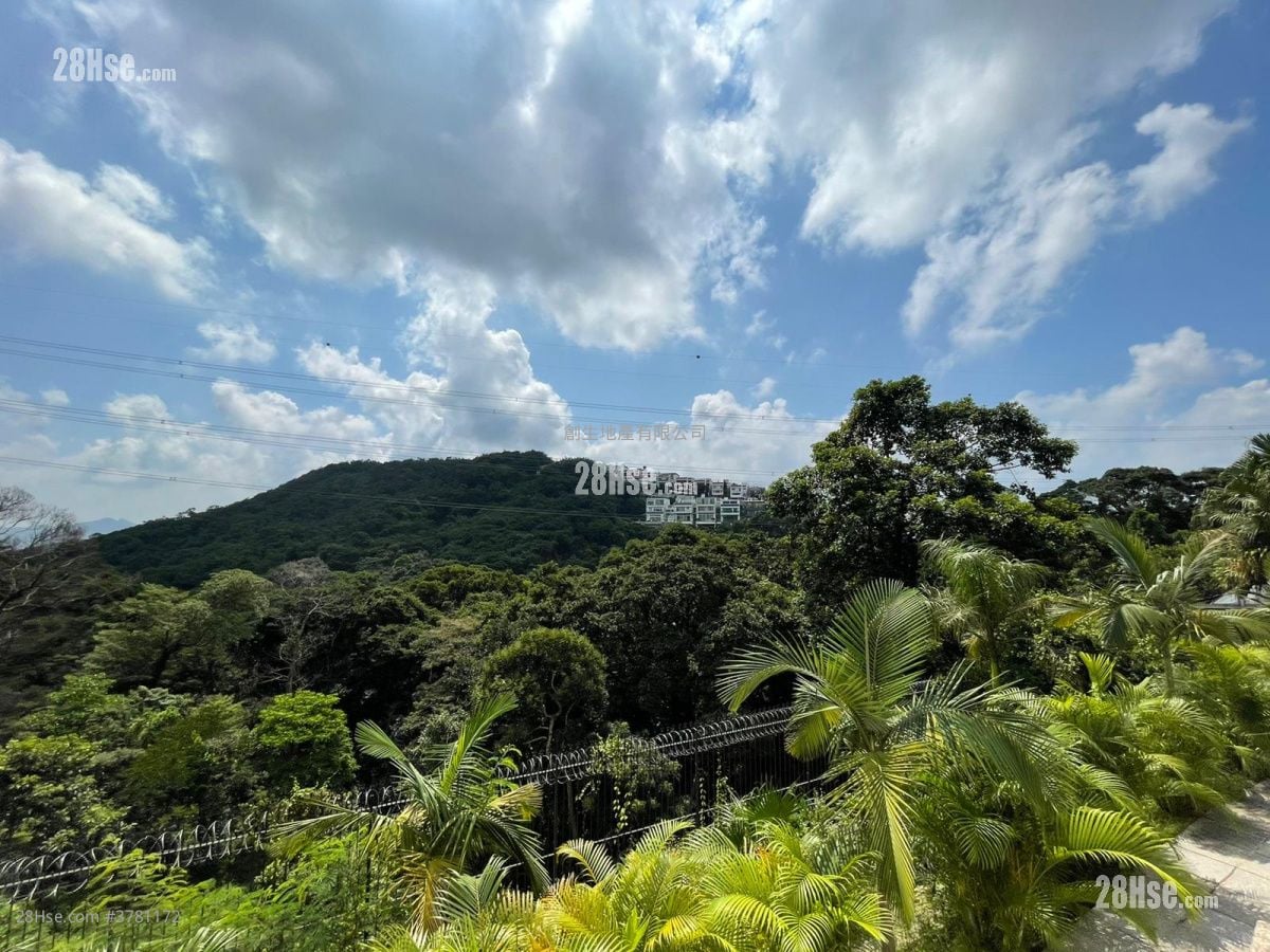 飞鹅山庄 租盘 4 房 , 3 浴室 4,528 平方尺