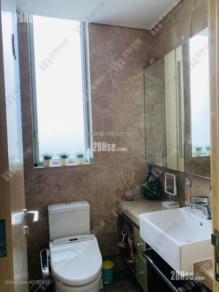 The Parkside 售盘 4 房 , 3 浴室 1,326 平方尺