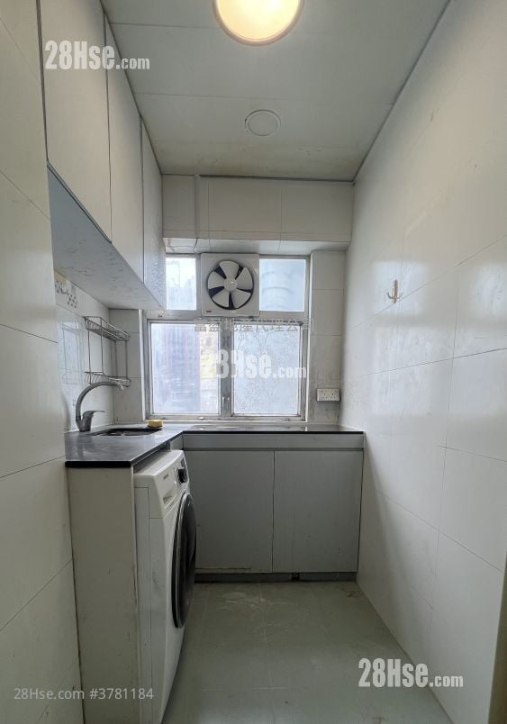 泰康楼 租盘 2 房 , 1 浴室 330 平方尺