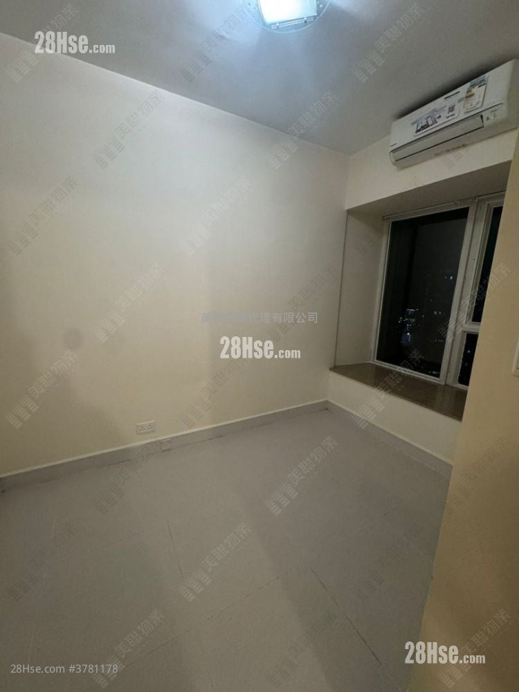 领都 租盘 3 房 , 2 浴室 733 平方尺