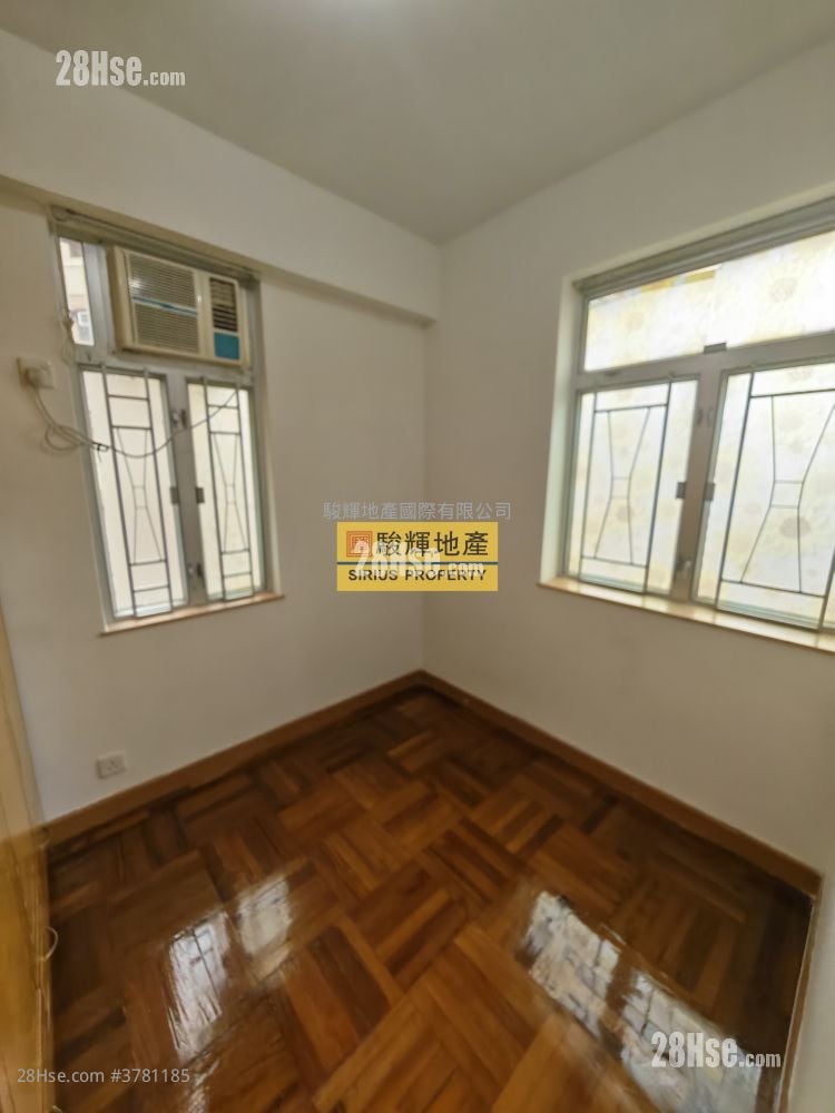 Wah Sun Building Rental 2 Bedrooms , 1 Bathroom 318 ft²