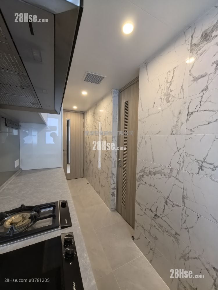 亲海駅 售盘 3 房 , 2 浴室 718 平方尺