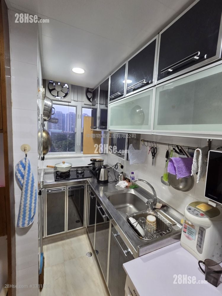 Hang On House Sell 443 ft²