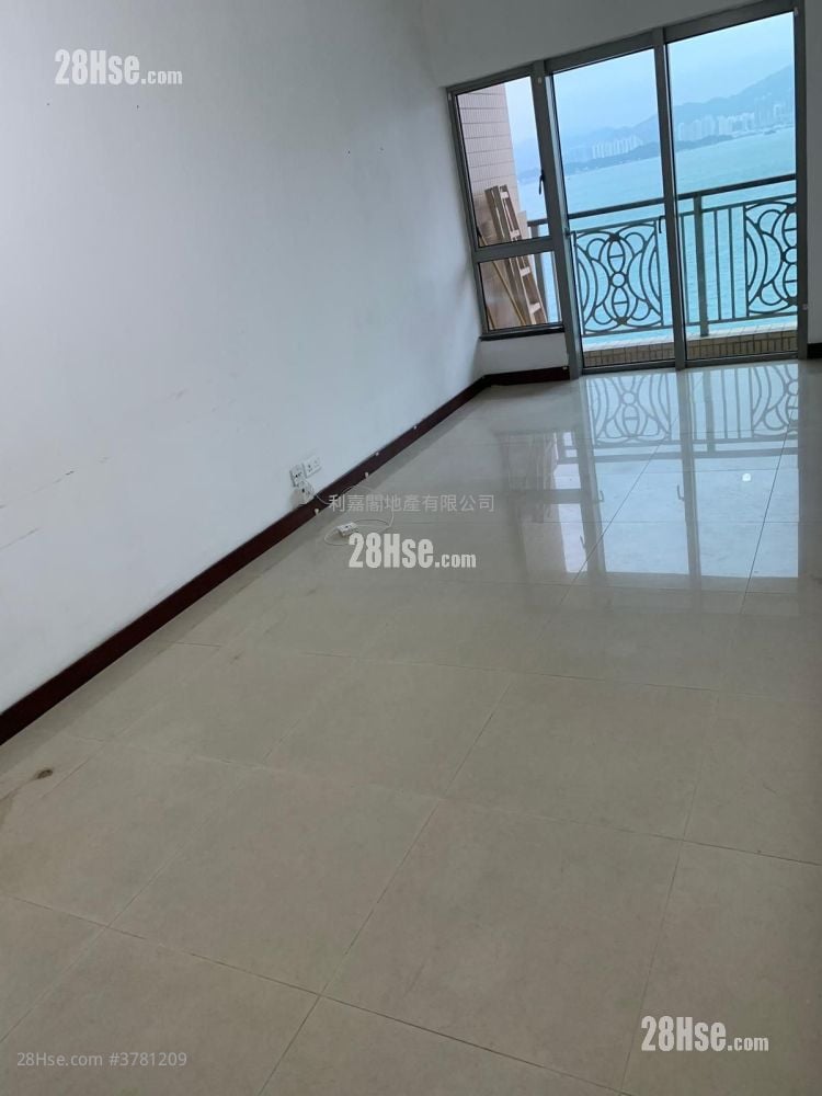 泓都 售盘 3 房 , 2 浴室 660 平方尺