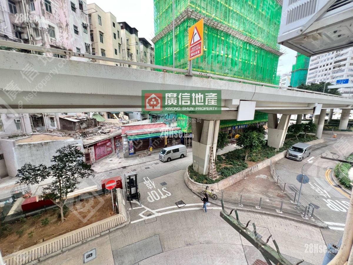 Fuk Wo Mansion Rental 3 Bedrooms , 1 Bathroom 330 ft²