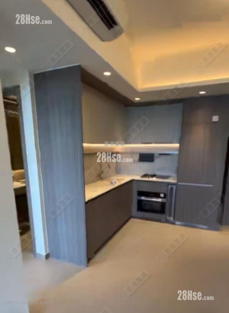 Pano Harbour Rental 2 Bedrooms , 1 Bathroom 568 ft²