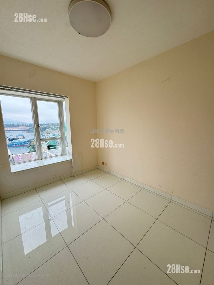 The Beverly Hills Rental 5+ Bedrooms , 2 Bathrooms 1,606 ft²