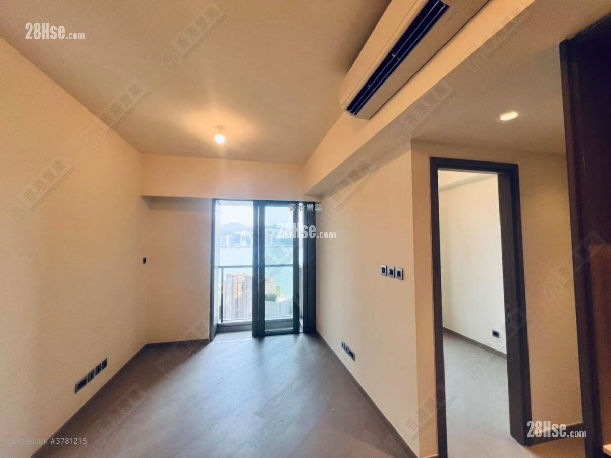 Pano Harbour Rental 2 Bedrooms , 1 Bathroom 568 ft²