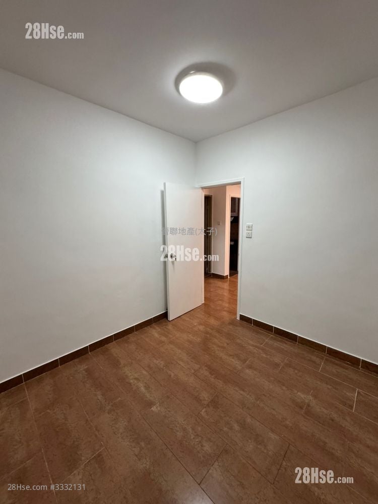 康龄大厦 售盘 2 房 , 1 浴室 471 平方尺