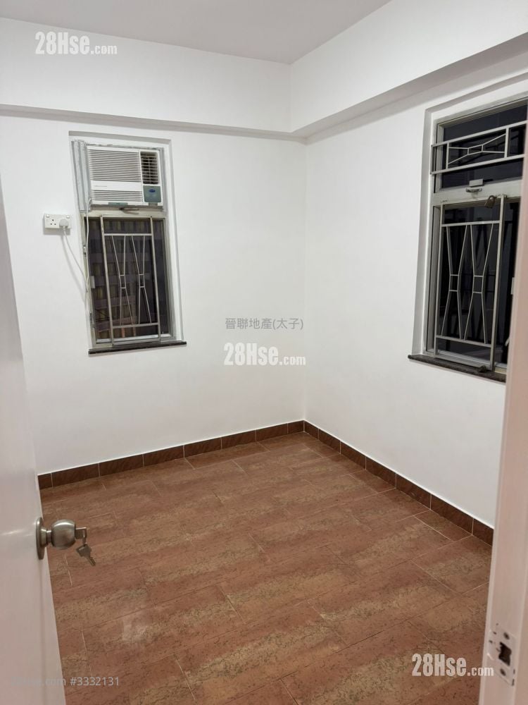 康龄大厦 售盘 2 房 , 1 浴室 471 平方尺