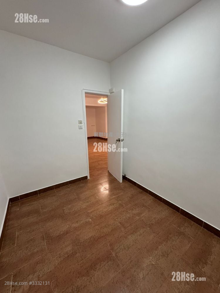 康龄大厦 售盘 2 房 , 1 浴室 471 平方尺