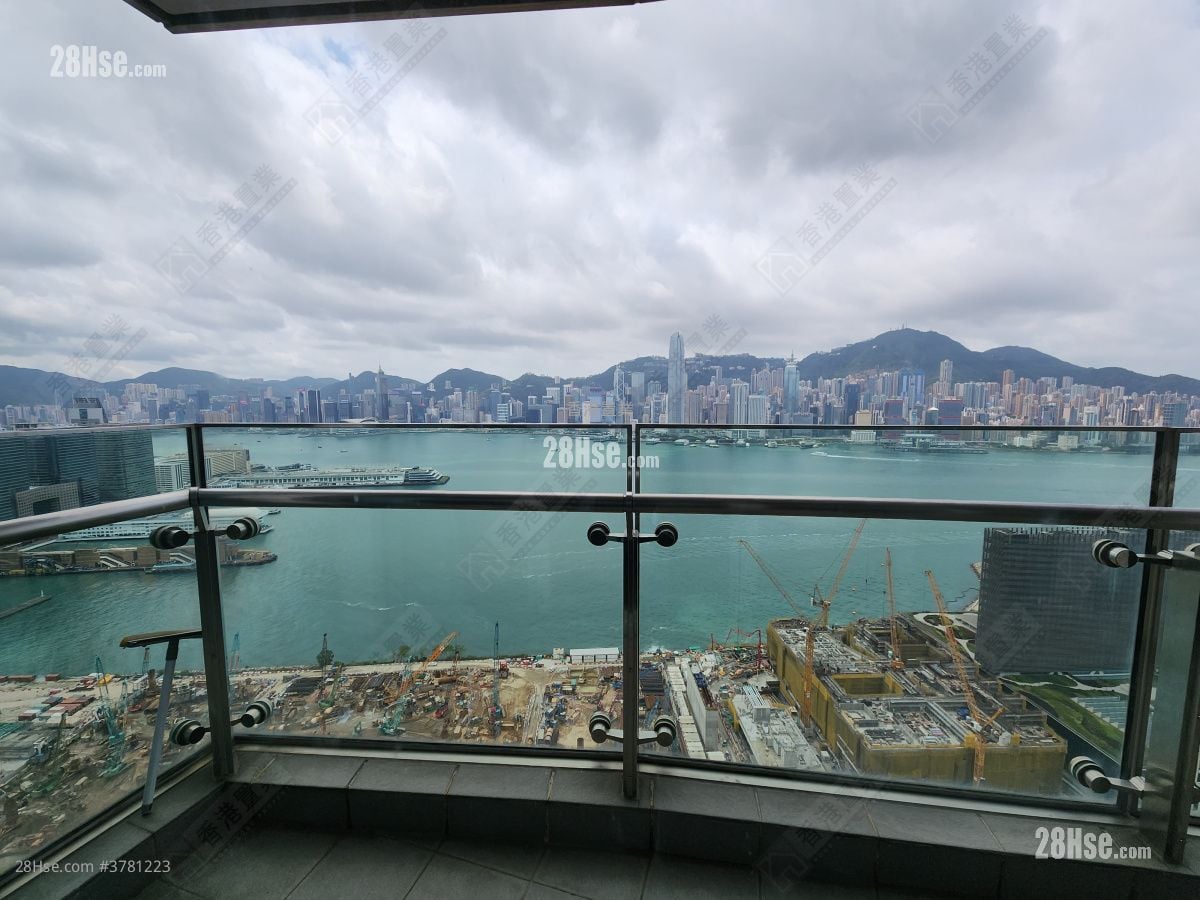 The Harbourside Sell 3 Bedrooms , 2 Bathrooms 1,059 ft²