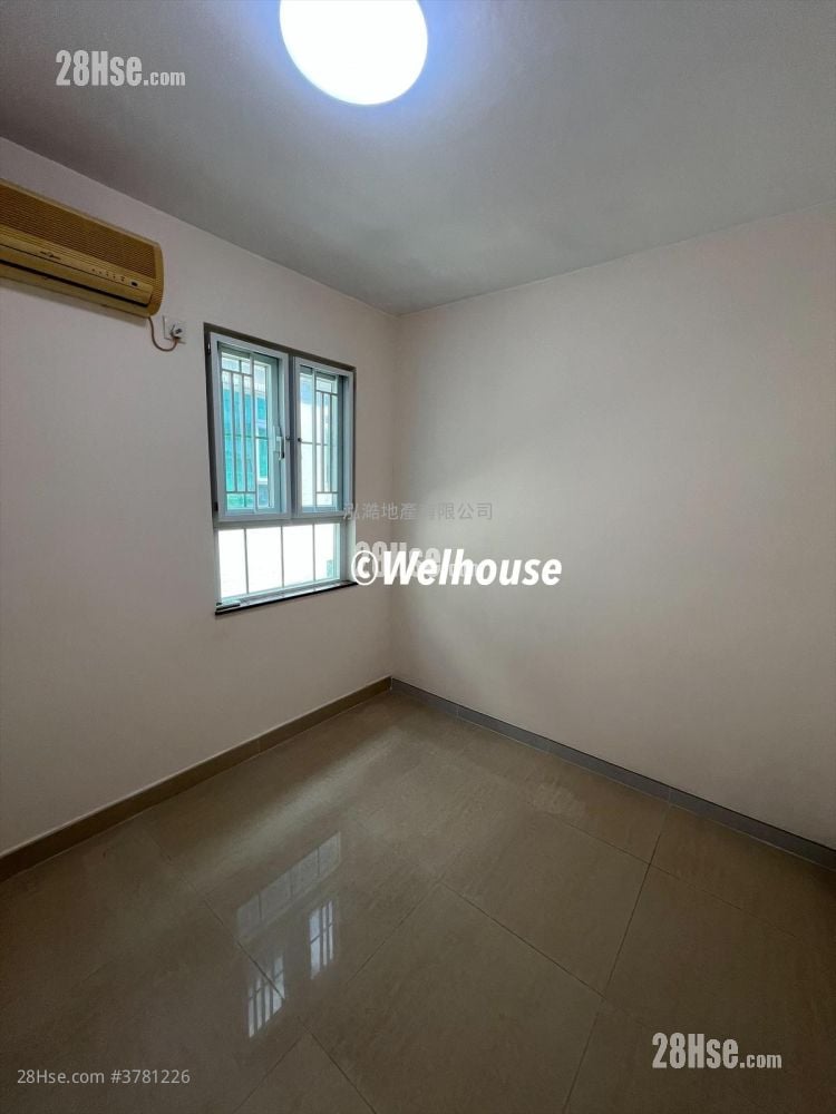 Village Sell 3 Bedrooms , 1 Bathroom 700 ft²