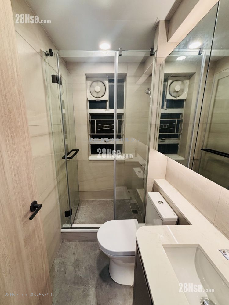 Wai On Building Sell 1 Bedroom , 1 Bathroom 374 ft²