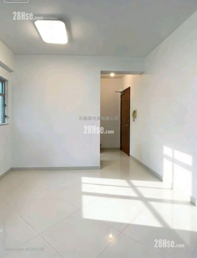 晓峰湾畔 售盘 2 房 , 1 浴室 501 平方尺